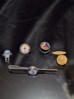Vintage Pin & Accessory Lot - Fraternal, Religious, Scottie Dog (Set of 5)